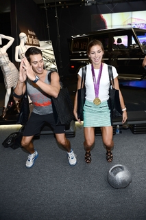 Alex Morgan feet photo thumbnail