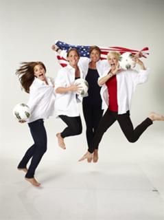 Alex Morgan feet photo thumbnail