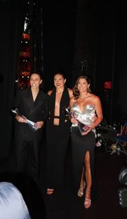 Alex Morgan feet photo thumbnail