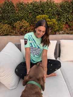 Alex Morgan feet photo thumbnail