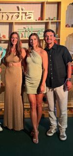 Alex Morgan feet photo 7