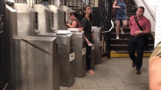 Alex O'Toole feet photo thumbnail