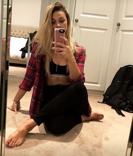 Alex Osipczak feet photo 8