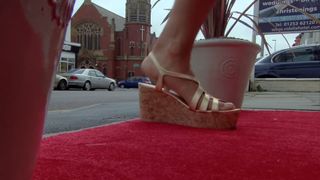 Alex Polizzi feet photo 4