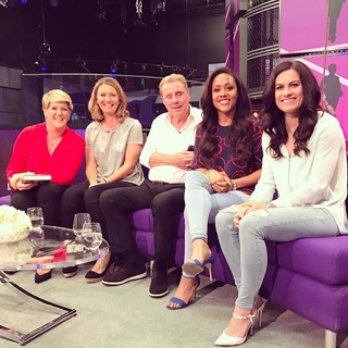 Alex Scott feet photo thumbnail