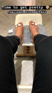 Alex Scott feet photo thumbnail