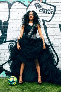 Alex Scott feet photo thumbnail