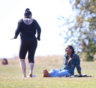 Alex Scott feet photo thumbnail