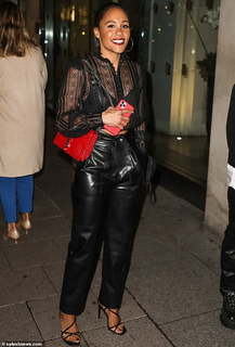 Alex Scott feet photo thumbnail