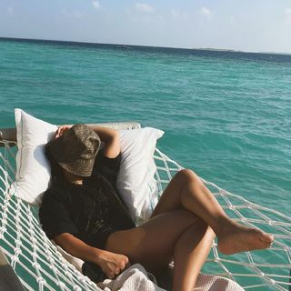 Alex Scott feet photo thumbnail