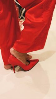 Alex Scott feet photo thumbnail