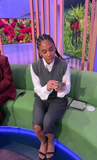 Alex Scott feet photo thumbnail