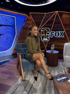 Alex Scott feet photo 2