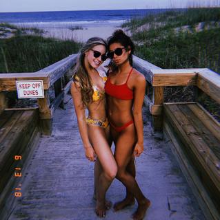 Alexa Blair Robertson feet photo 1