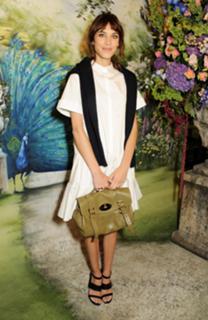 Alexa Chung feet photo thumbnail