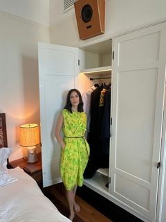 Alexa Chung feet photo thumbnail