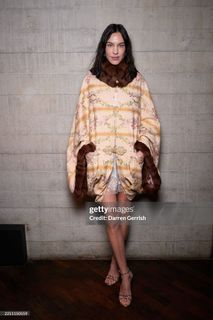 Alexa Chung feet photo 13