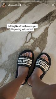 Alexa Collins feet photo thumbnail