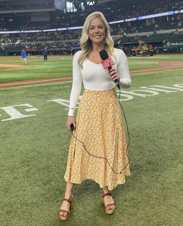 Alexa Datt Rosenberg feet photo 20