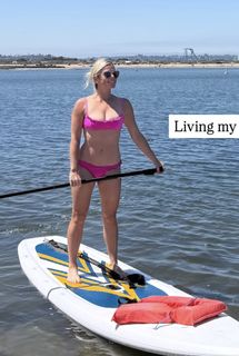 Alexa Datt Rosenberg feet photo 4