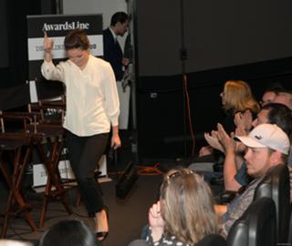 Alexa Davalos feet photo thumbnail