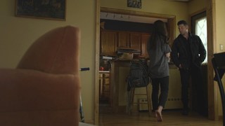 Alexa Davalos feet photo thumbnail