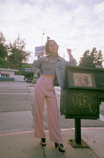 Alexa Demie feet photo thumbnail