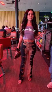 Alexa Demie feet photo thumbnail