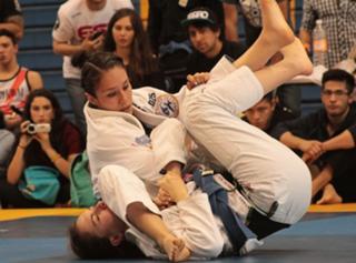 Alexa Grasso feet photo thumbnail