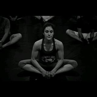 Alexa Grasso feet photo thumbnail