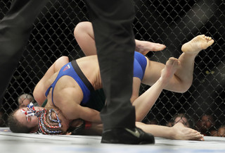 Alexa Grasso feet photo thumbnail