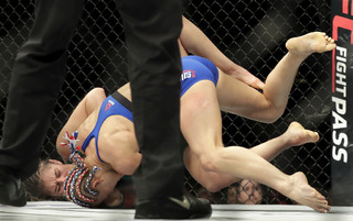 Alexa Grasso feet photo thumbnail