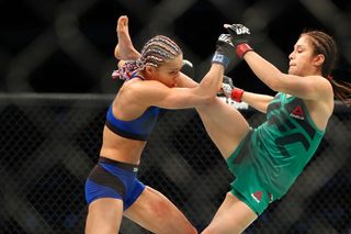 Alexa Grasso feet photo thumbnail