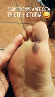 Alexa Grasso feet photo thumbnail
