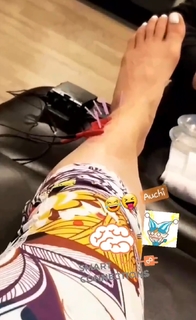 Alexa Grasso feet photo thumbnail