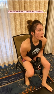 Alexa Grasso feet photo thumbnail