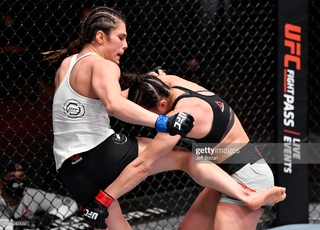 Alexa Grasso feet photo thumbnail