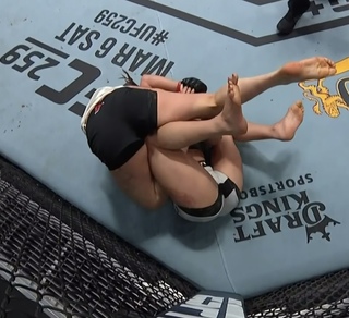 Alexa Grasso feet photo thumbnail