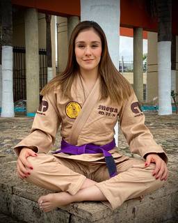 Alexa Grasso feet photo thumbnail