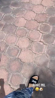 Alexa Grasso feet photo thumbnail