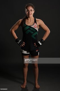 Alexa Grasso feet photo thumbnail