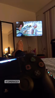 Alexa Grasso feet photo thumbnail