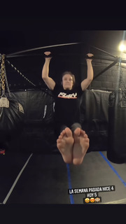 Alexa Grasso feet photo thumbnail