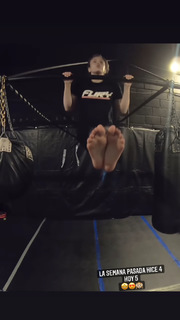 Alexa Grasso feet photo thumbnail