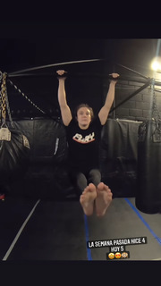 Alexa Grasso feet photo thumbnail