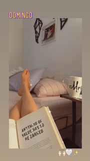 Alexa Grasso feet photo thumbnail