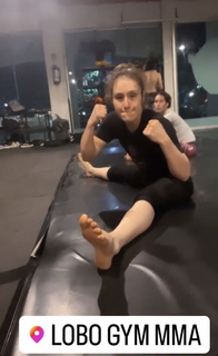 Alexa Grasso feet photo thumbnail