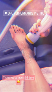 Alexa Grasso feet photo thumbnail