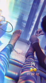 Alexa Grasso feet photo thumbnail