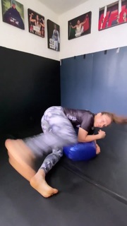 Alexa Grasso feet photo thumbnail